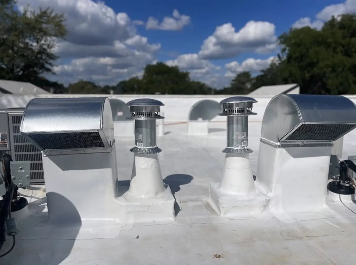 Vents and curbs flashed in TPO